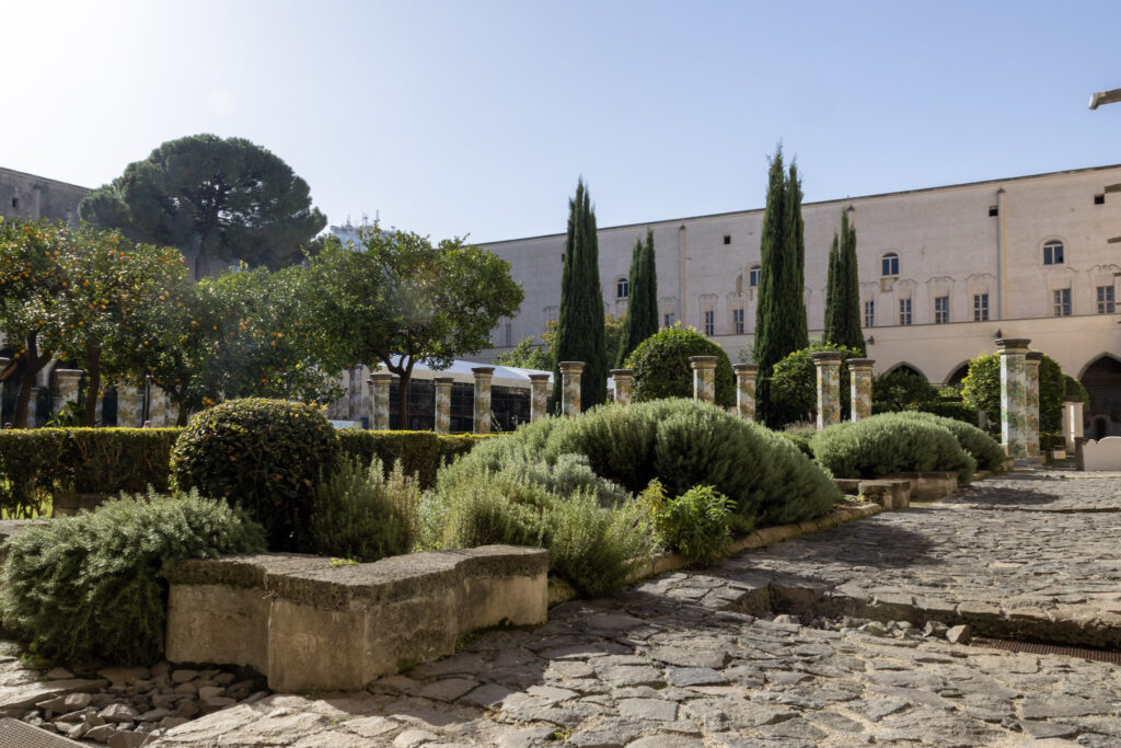 Unusual things to do in Naples Italy