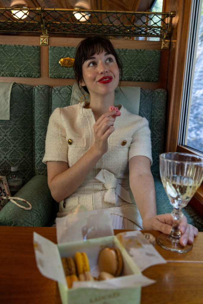 Golden pass trains Switzerland